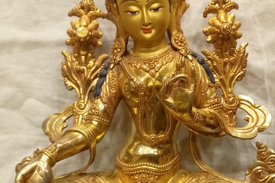 21 Tara Statues