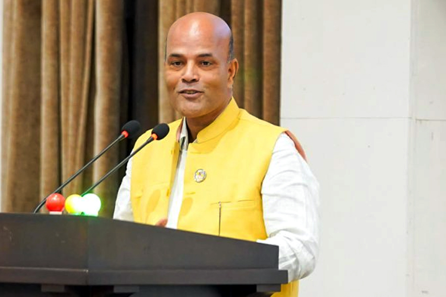 RSP lawmaker Dr. Amaresh Kumar Singh questions Finance Minister Swarnim Wagle, asking what percentage of Nepal's population is truly satisfied with the newly announced budget.