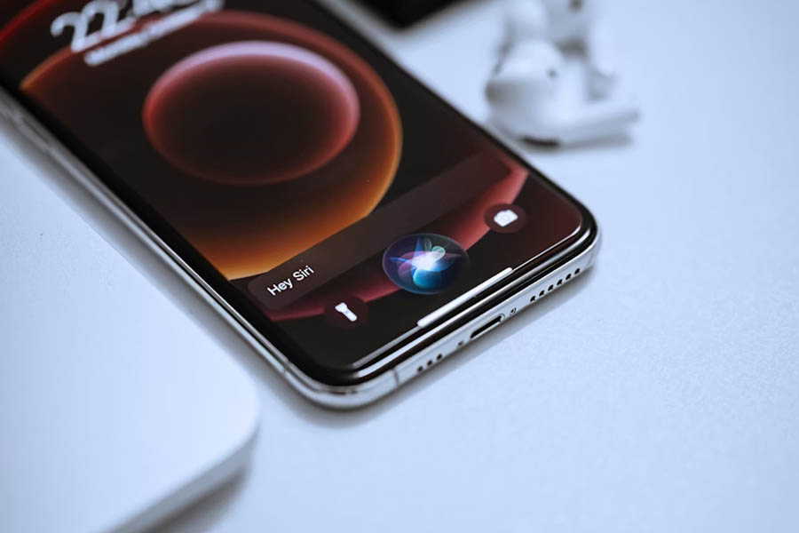 Each class member could receive 25perdevice,asumthatcouldreach25perdevice,asumthatcouldreach95 depending on the number of approved claimants in Apple's $250 million Siri AI settlement.