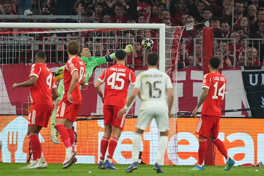 Arda Güler curls a stunning first-half free-kick to bring Real Madrid back into the Champions League clash.