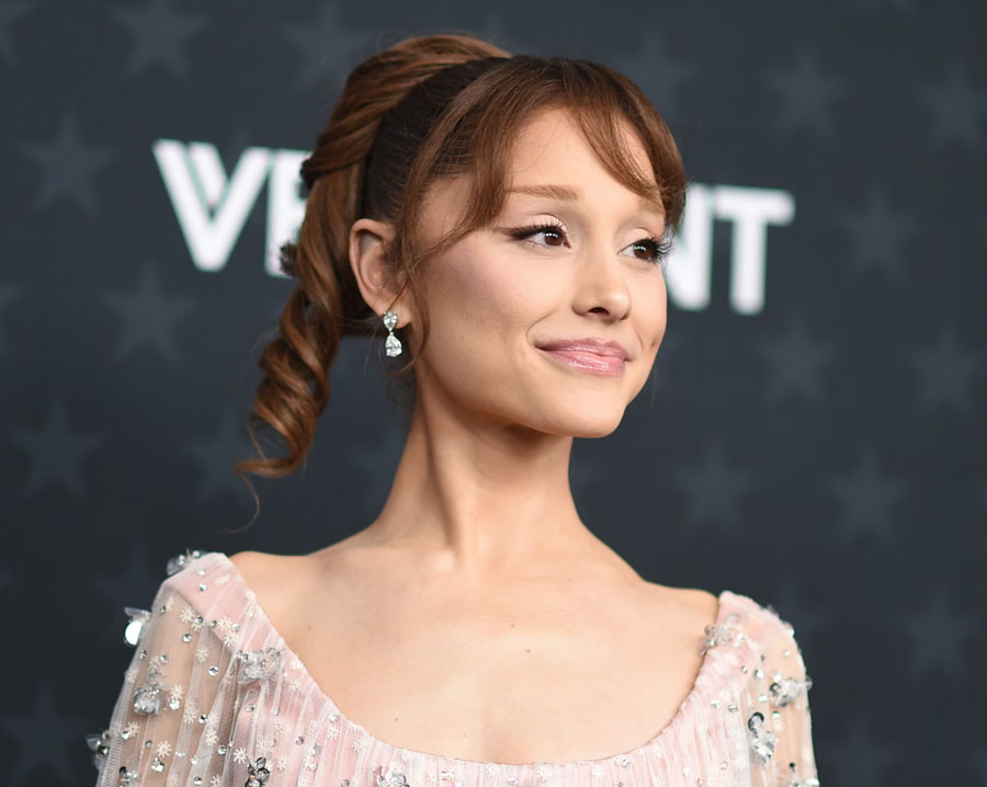 Ariana Grande Pulls Out of London Musical