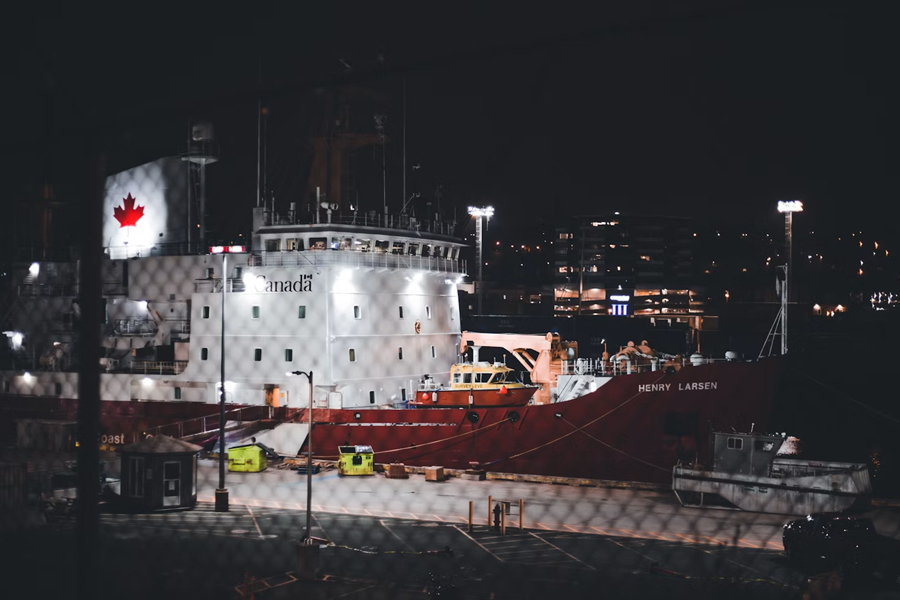 Canada trade shipping port