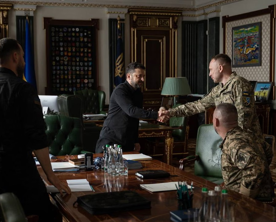 Mykhailo Drapatyi: Ukrainians Hope New Commander Will End Army's 'Soviet Culture' — Wildberries Warehouses Hit Again as Deep Strikes Intensify