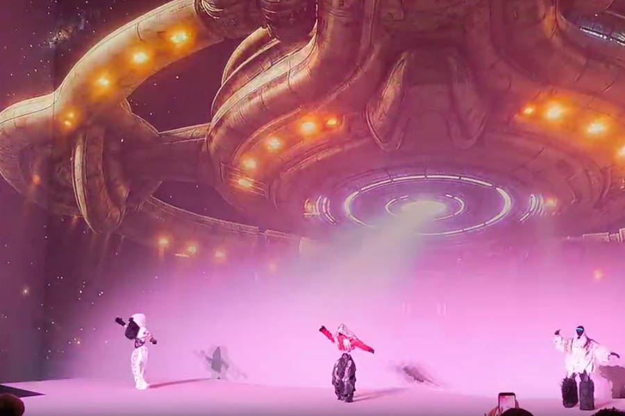 K-Pop Androids and Automated Artists: Welcome to South Korea's $200M Robot Theme Park — Can Machines Ever Replicate the 'Emotional Connection' with Fans?