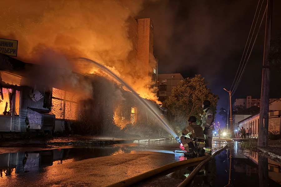 Kyiv comes under heavy Russian missile attack, killing at least 13 — Russia running on imported gasoline as Ukrainian strikes hit refineries