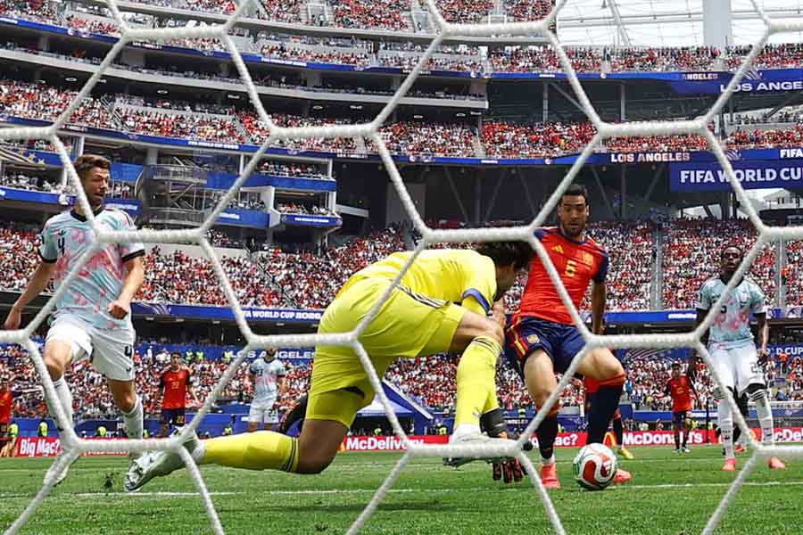 Mikel Merino Does It Again! Spain's Super-Sub Strikes Late to Sink Belgium and Set Up World Cup Semi-Final with France