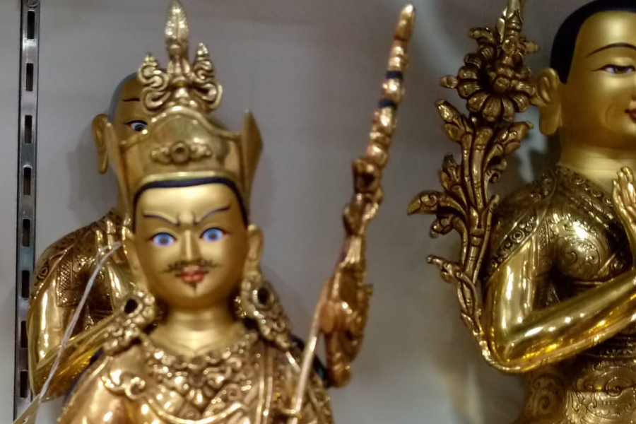 Naropa Statue