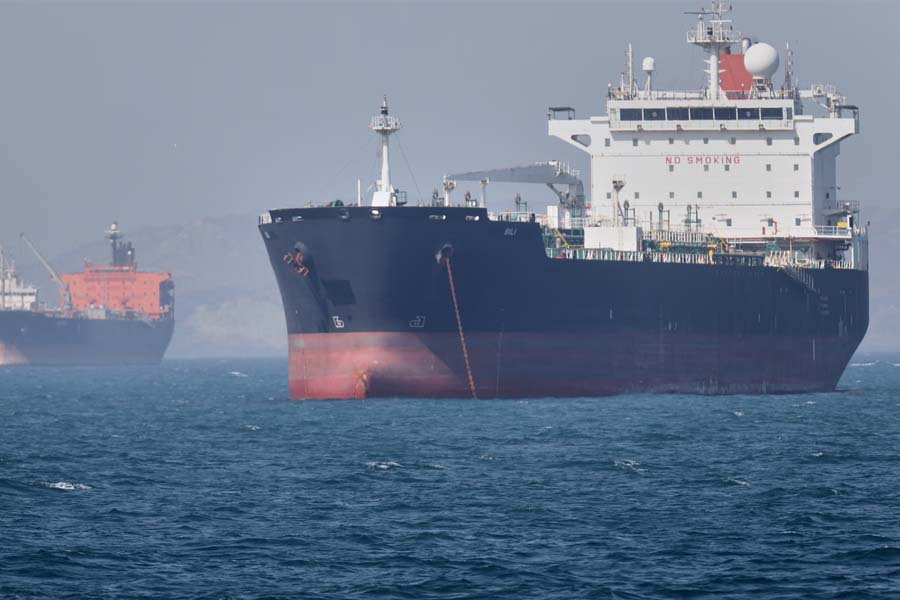 Oil Crashes to $72: Pre-War Prices Return as 57 Tankers Sail Through Hormuz — 'Fears of Global Energy Crunch Slinking Away'