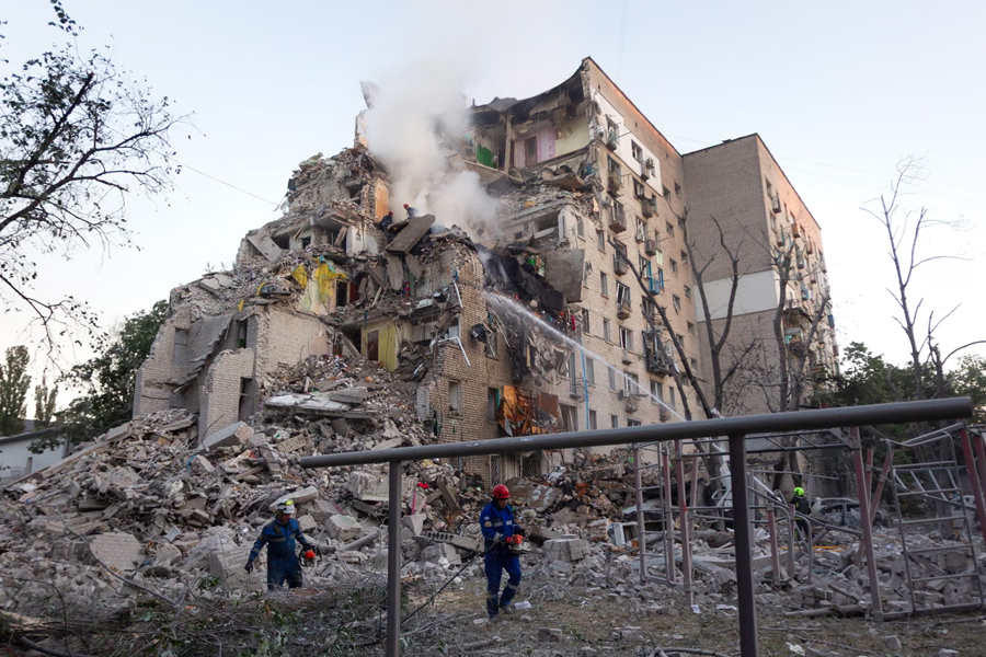 Russia Claims Capture of Kostiantynivka as Deadly Glide Bomb Strike Kills Four in Sumy — Over 2 Million Military Casualties Caused by Invasion, Study Finds