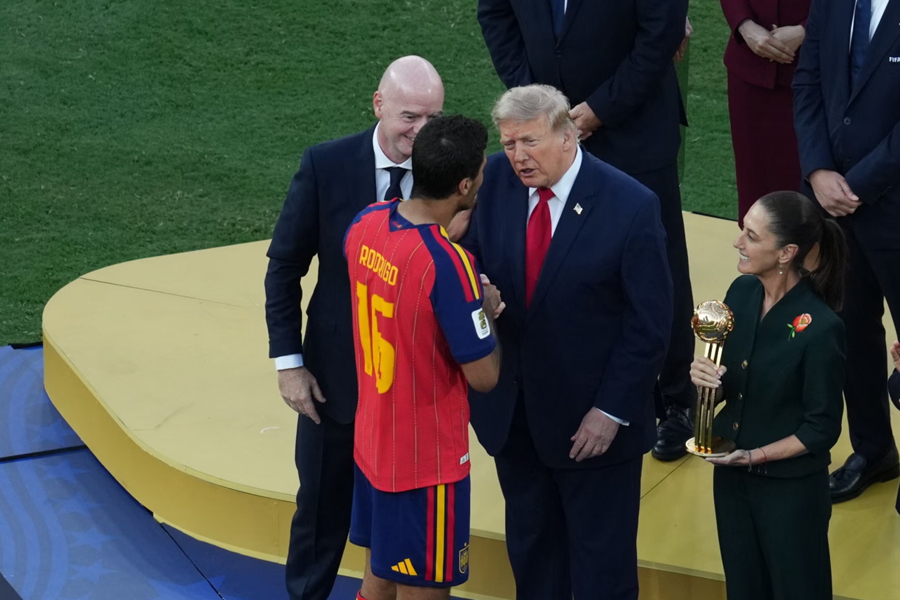 Rodri wins the Golden Ball as the tournament's best player