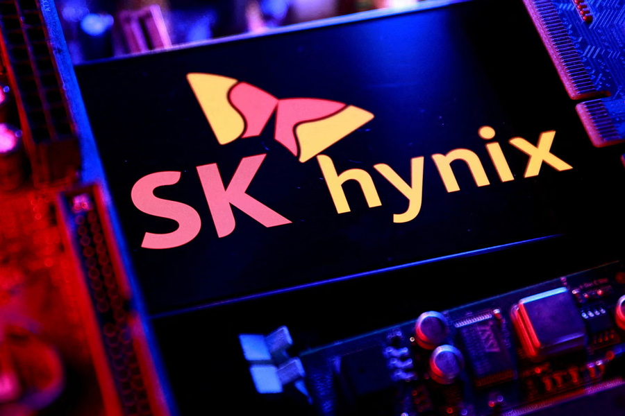 South Korea's Kospi index is up 125% this year, driven by a 310% jump in the share price of SK Hynix and a 183% rise in the share price of Samsung Electronics.