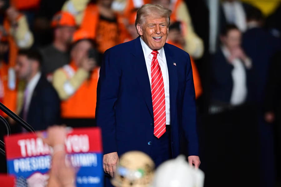 President Trump tells Pennsylvania rally tariffs will aid workers but questions raised over nature of Nippon Steel investment