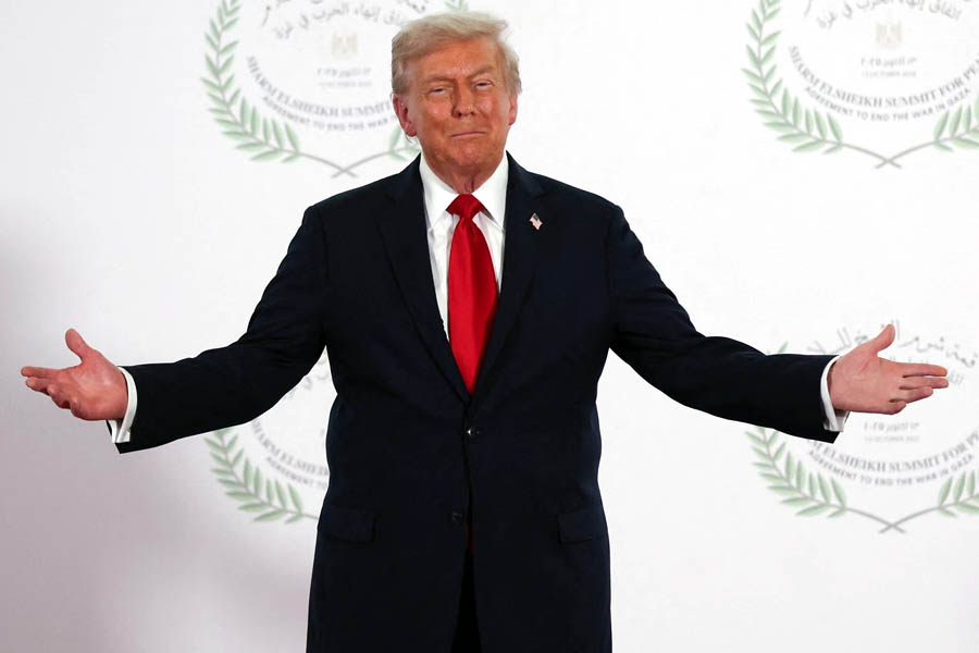 Donald Trump and Egyptian President Abdel Fatah al-Sisi at the Sharm el-Sheikh summit discussing phase two of Trump’s Gaza reconstruction and peace plan.