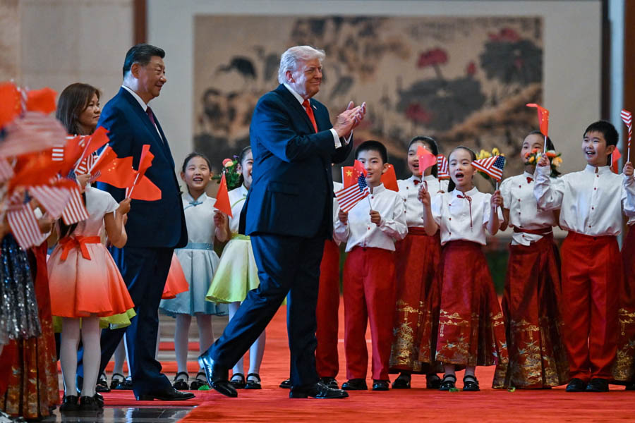 Trump and Xi during welcome ceremony in Beijing