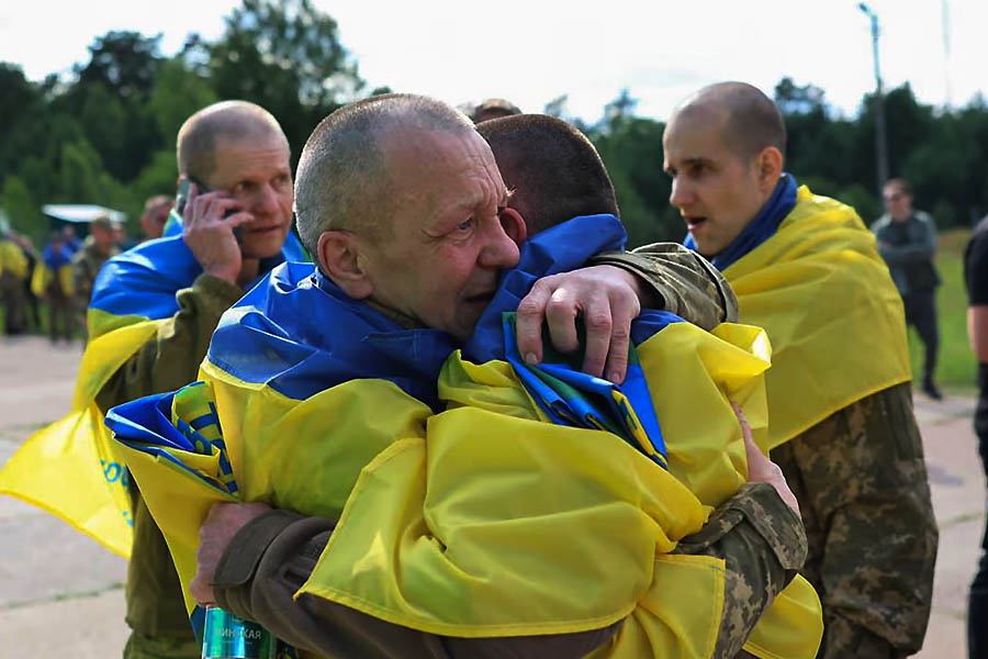 Soldiers captured by Russia in Mariupol among those released in prisoner swap