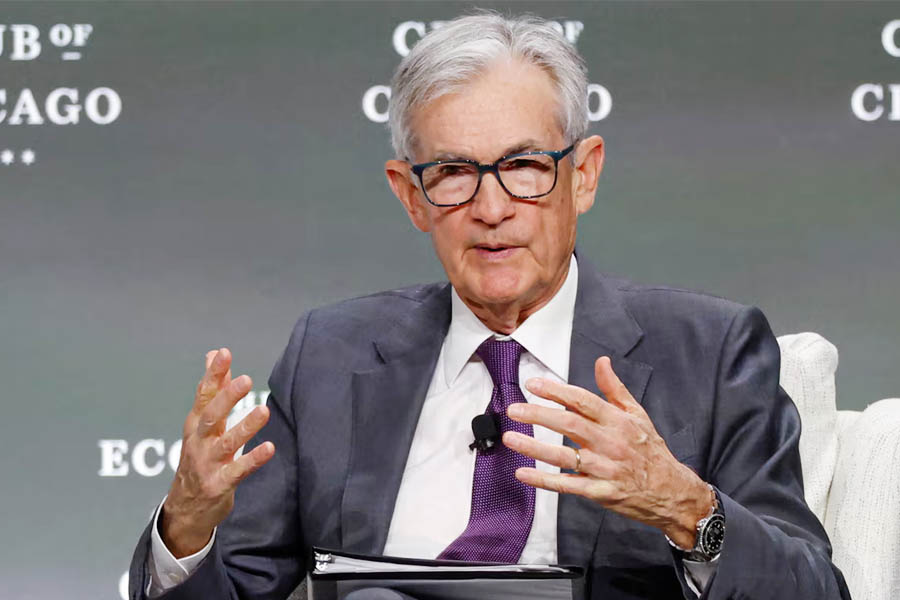 Dollar hits 3-year low amid reports Trump may replace Fed Chair Powell early, intensifying policy tensions.