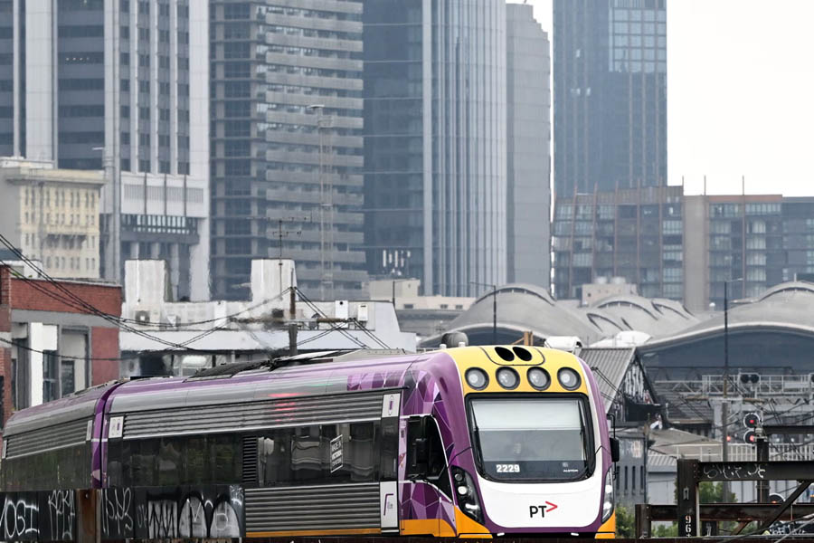 The Allan government announces free metro and regional V/Line trams, trains, and buses in Victoria from 31 March until the end of April 2026