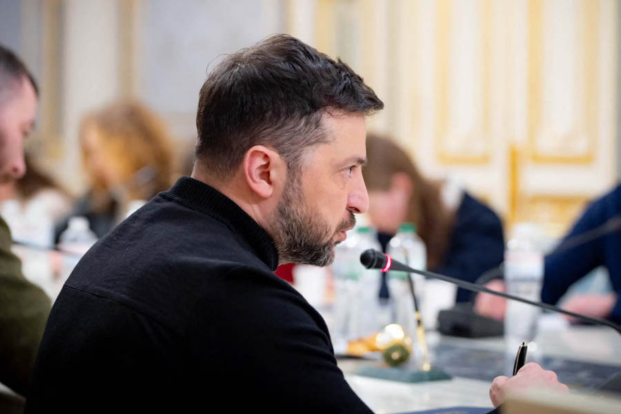 President Volodymyr Zelenskyy says the United States has set a June deadline for a peace settlement between Ukraine and Russia.